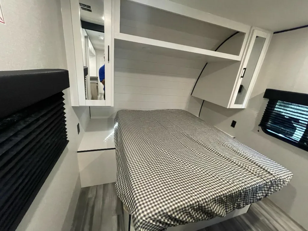 2026 Jayco Jay Flight SLX 321BDS, Photos photo 12
