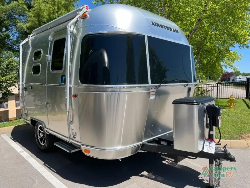 2026 Airstream Caravel 16RB - Photo 2