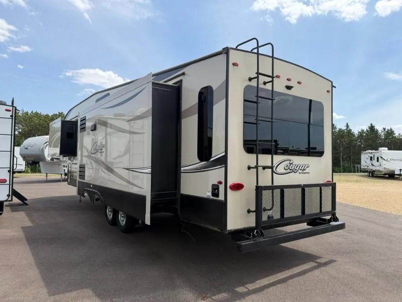 2017 Keystone RV Cougar 333MKS - Photo 4