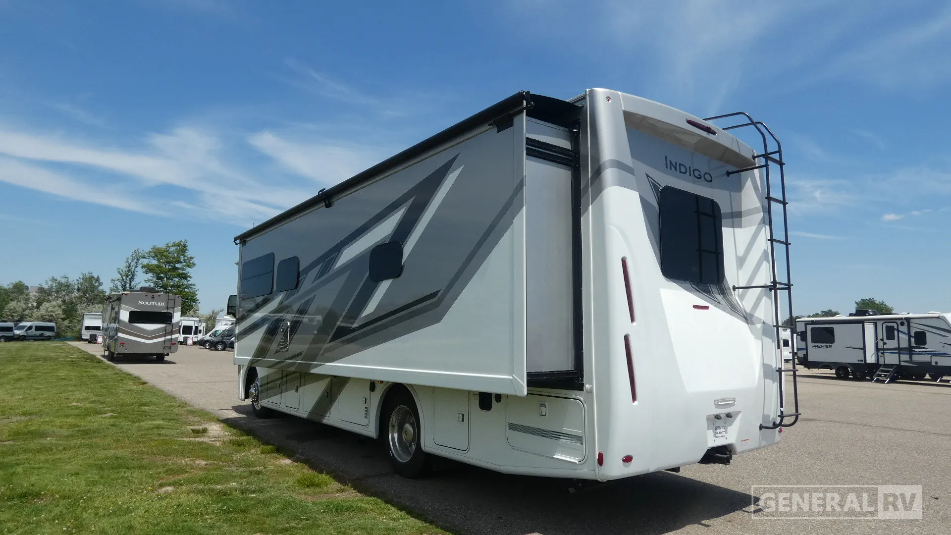2026 Thor Motor Coach Indigo MM30 - Photo 4
