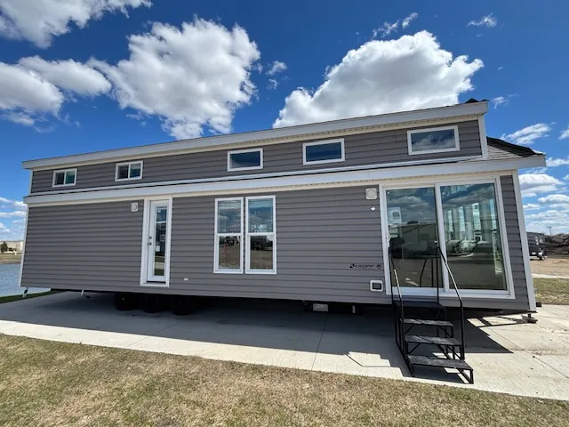 2026 Kropf Lakeside 8006BA - Photo 2