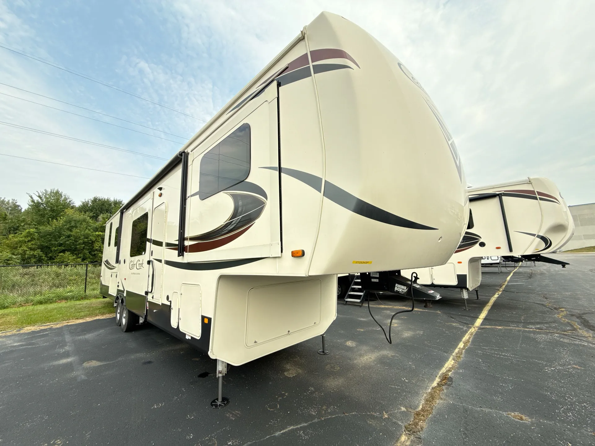 2020 Forest River Cedar Creek Silverback 37FLB - Photo 2