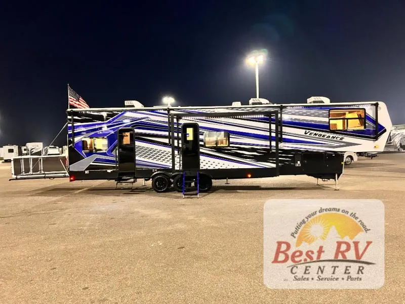 2026 Forest River Cherokee Vengeance 4413 - Photo 2