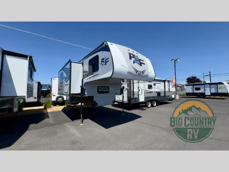 2024 Northwood Arctic Fox Camper 1140 - Photo 2