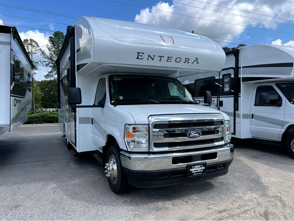 2026 Entegra Coach Odyssey SE 22CF - Photo 2