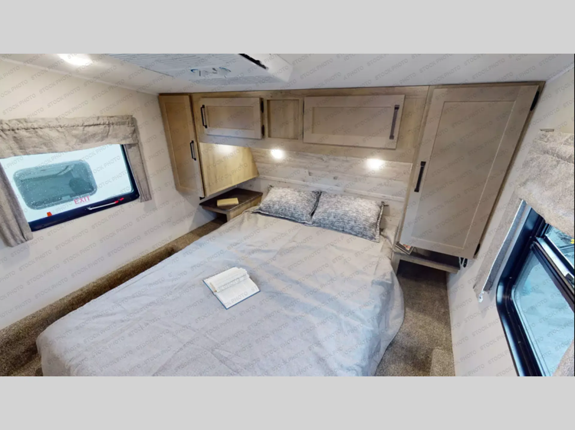 2023 Palomino Puma 315BHTS dealer photo 5 from Ancira RV