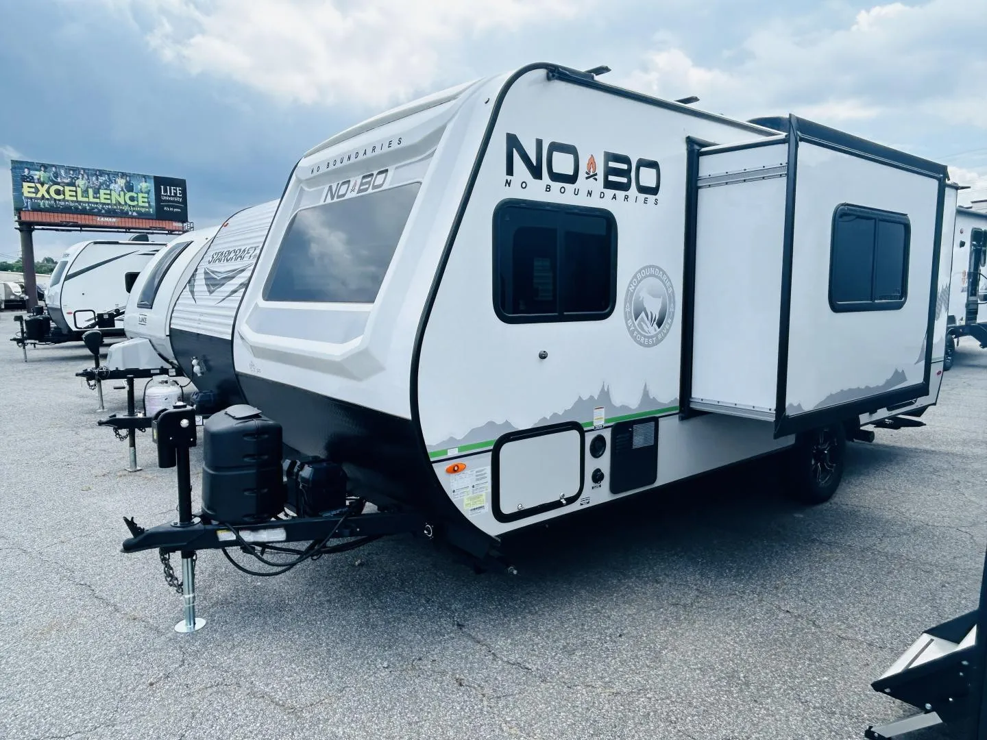 2022 Forest River NO BOUNDARIES (NOBO) 19.8 - Photo 3