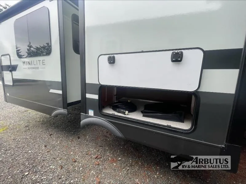 2026 Forest River Rockwood Mini Lite 2523MBR - Photo 3