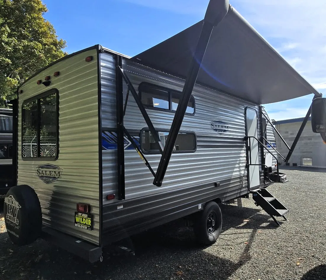 2022 Forest River Salem FSX 176QBHK - Photo 4