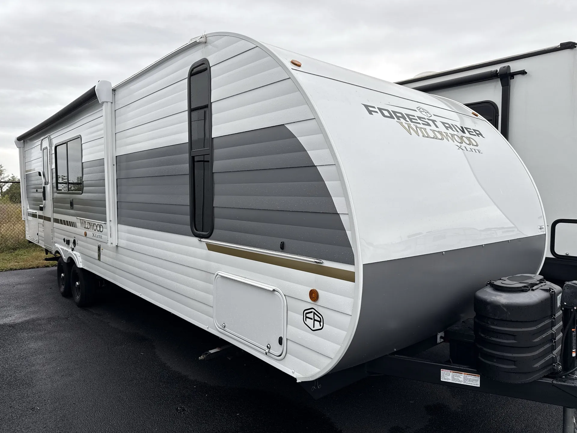 2025 Forest River Wildwood X-Lite 26ICE - Photo 2
