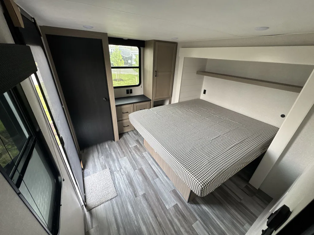 2026 Jayco Jay Flight Bungalow 404LOFT DS, Photos photo 18