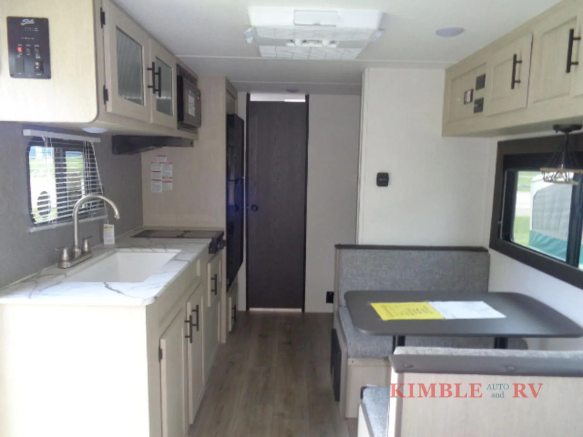 2025 Shasta Compact 18BH - Photo 4