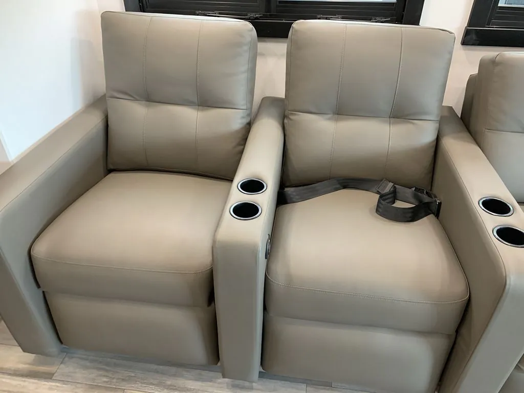 2026 Entegra Coach Vision XL 36C, Photos photo 25