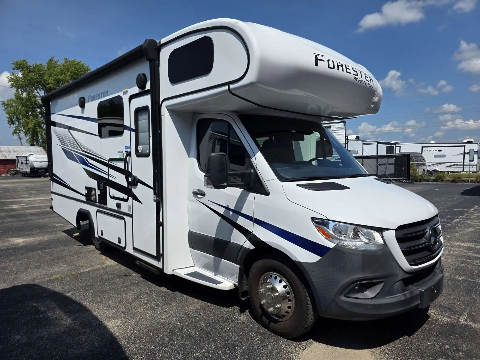 2022 Forest River Forester 2401B - Photo 2