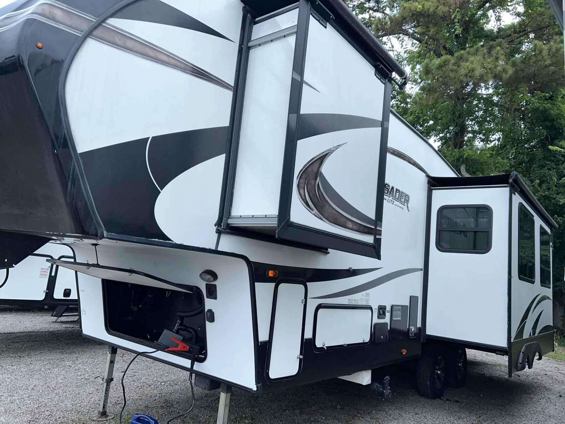 2019 Prime Time Crusader Lite 29RS - Photo 4