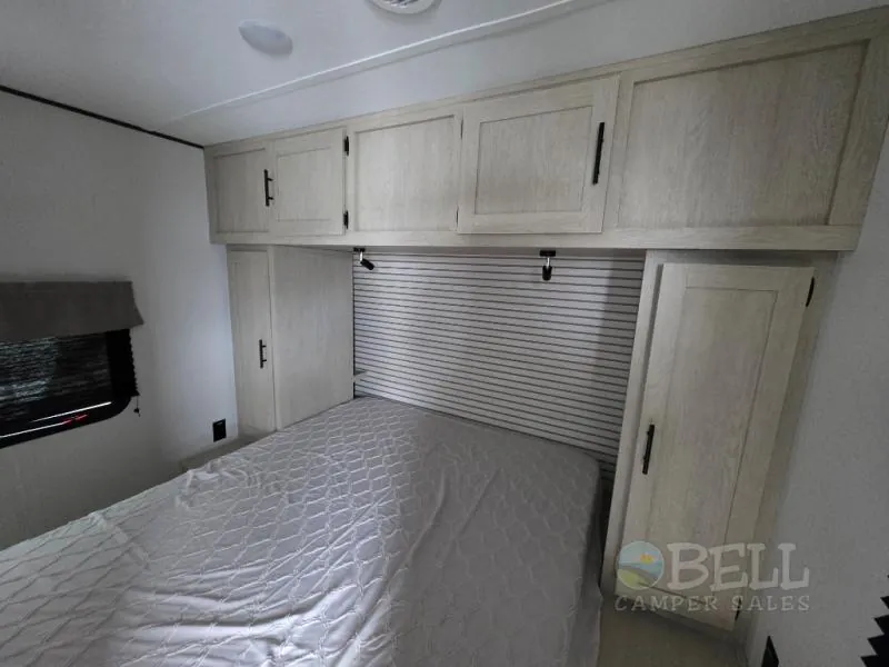 2026 Shasta RVs i-5 Edition 527BHS, Photos photo 56