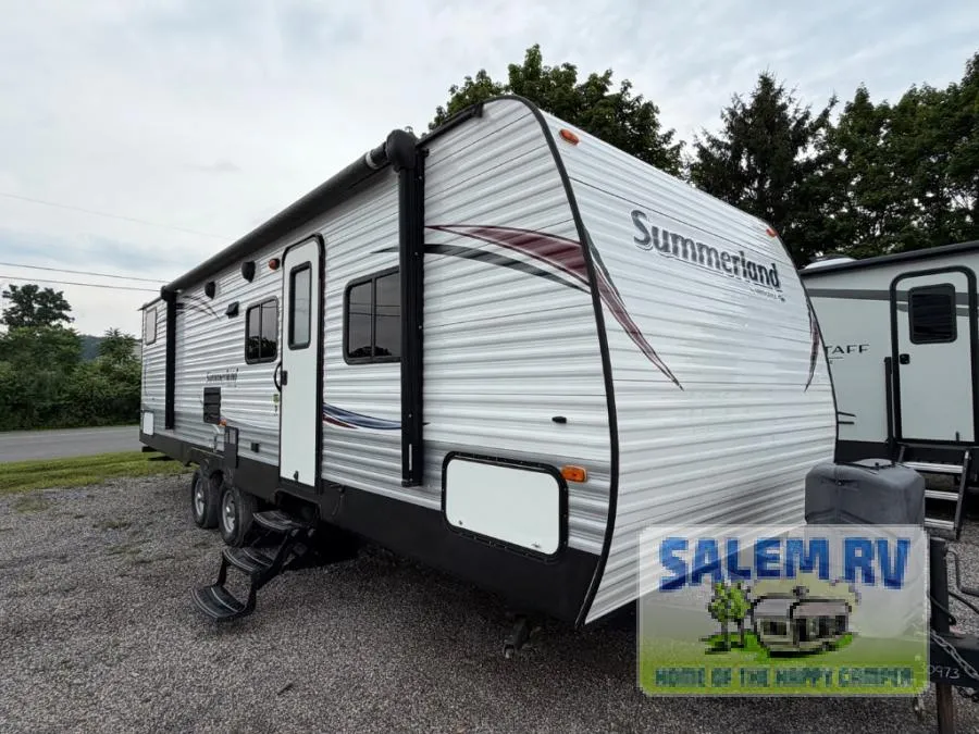 2015 Keystone RV Summerland 2980BHGS - Photo 3
