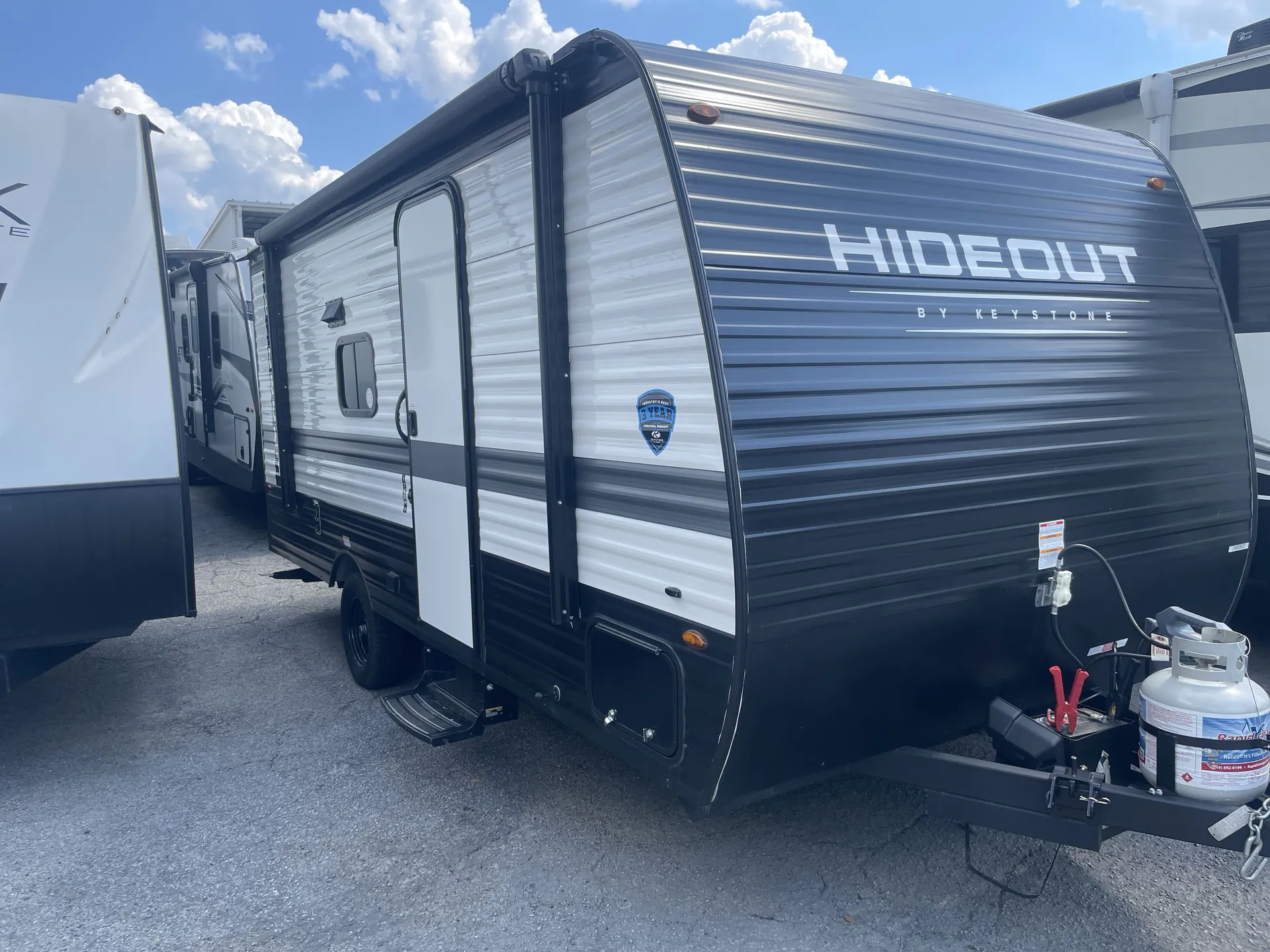 2025 Keystone Hideout Sport 176BH - Photo 2