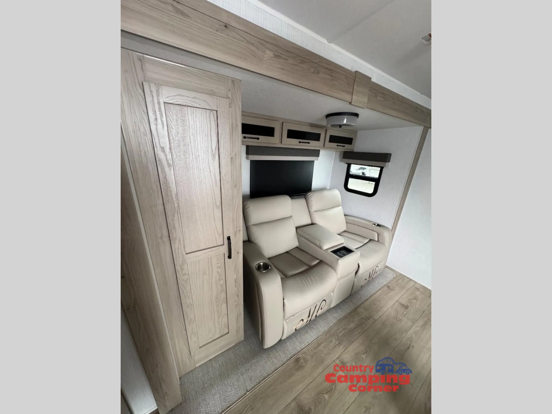 2026 Forest River Rockwood Mini Lite 2515S — Photo 7