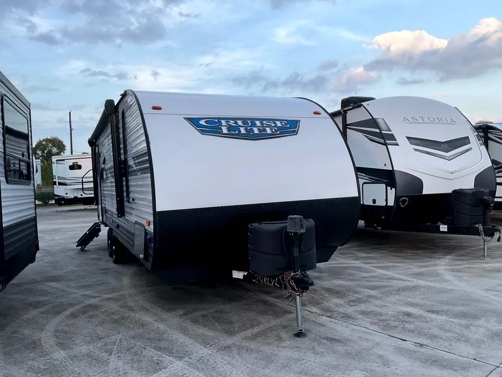 2023 Forest River Salem Cruise Lite 24RLXL - Photo 3