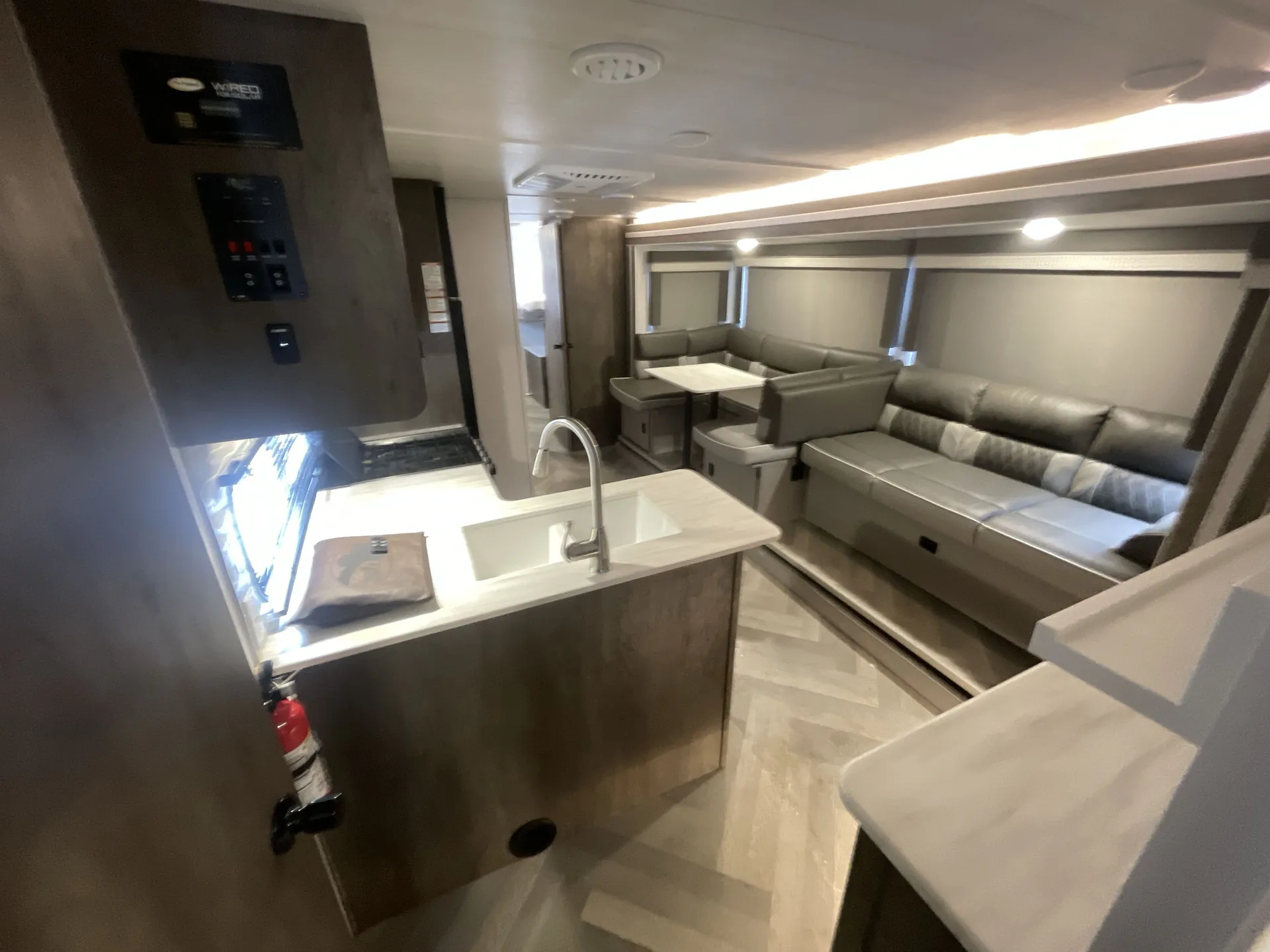 2022 Forest River Wildwood X-Lite 28VBXL - Photo 4