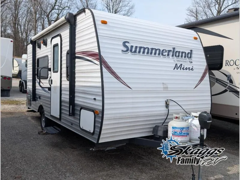 2016 Keystone RV Summerland Mini 1700FQ - Main photo