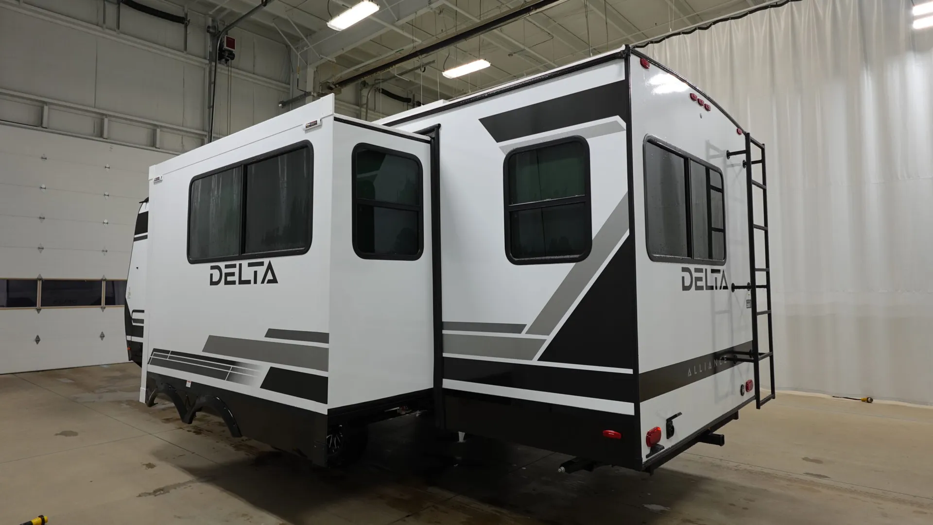 2026 Alliance RV Delta 252RL - Photo 4