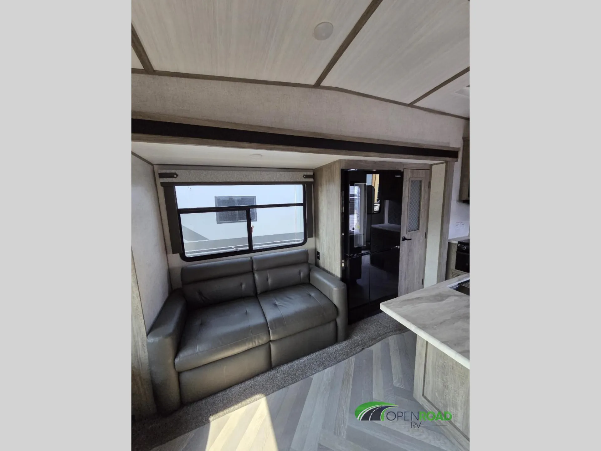 2021 Forest River Wildwood Heritage Glen 286RL — Photo 5
