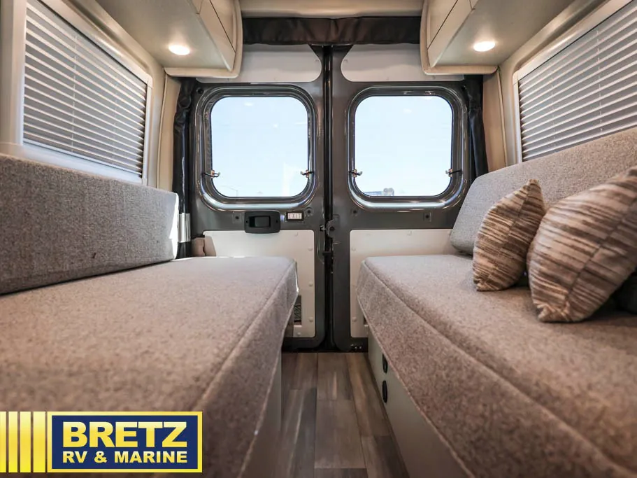 2026 Thor Motor Coach Tellaro 20U, Photos photo 21
