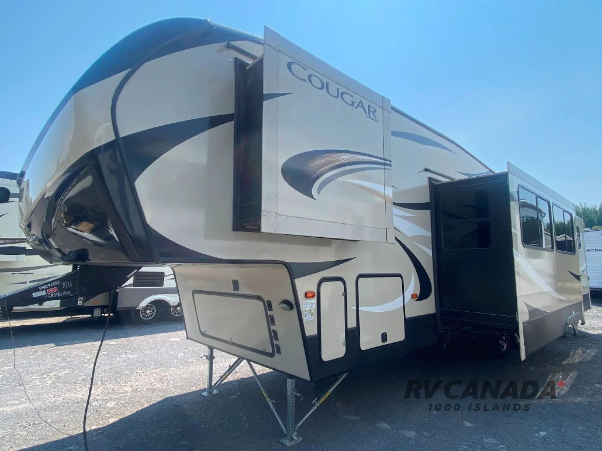 2019 Keystone RV Cougar Half-Ton Series 32BHS - Photo 4