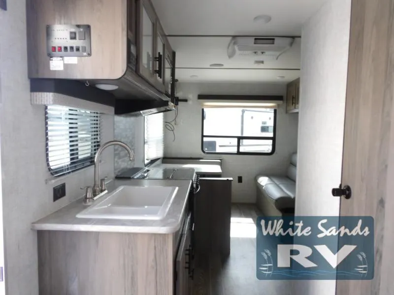 2021 Gulf Stream RV GULFSTREAM ENLIGHTEN 20RD - Photo 4