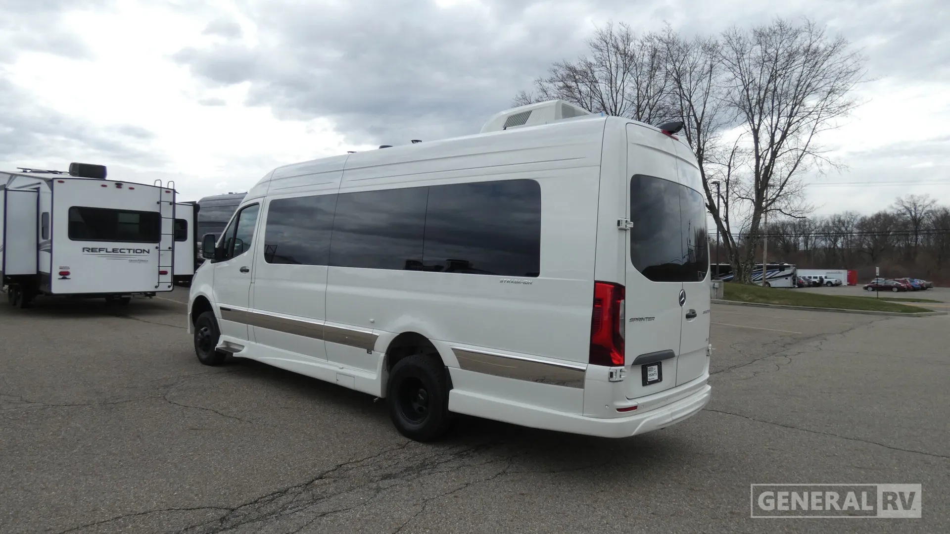 2027 Grech Motors Strada-ion Tour AWD - Photo 4