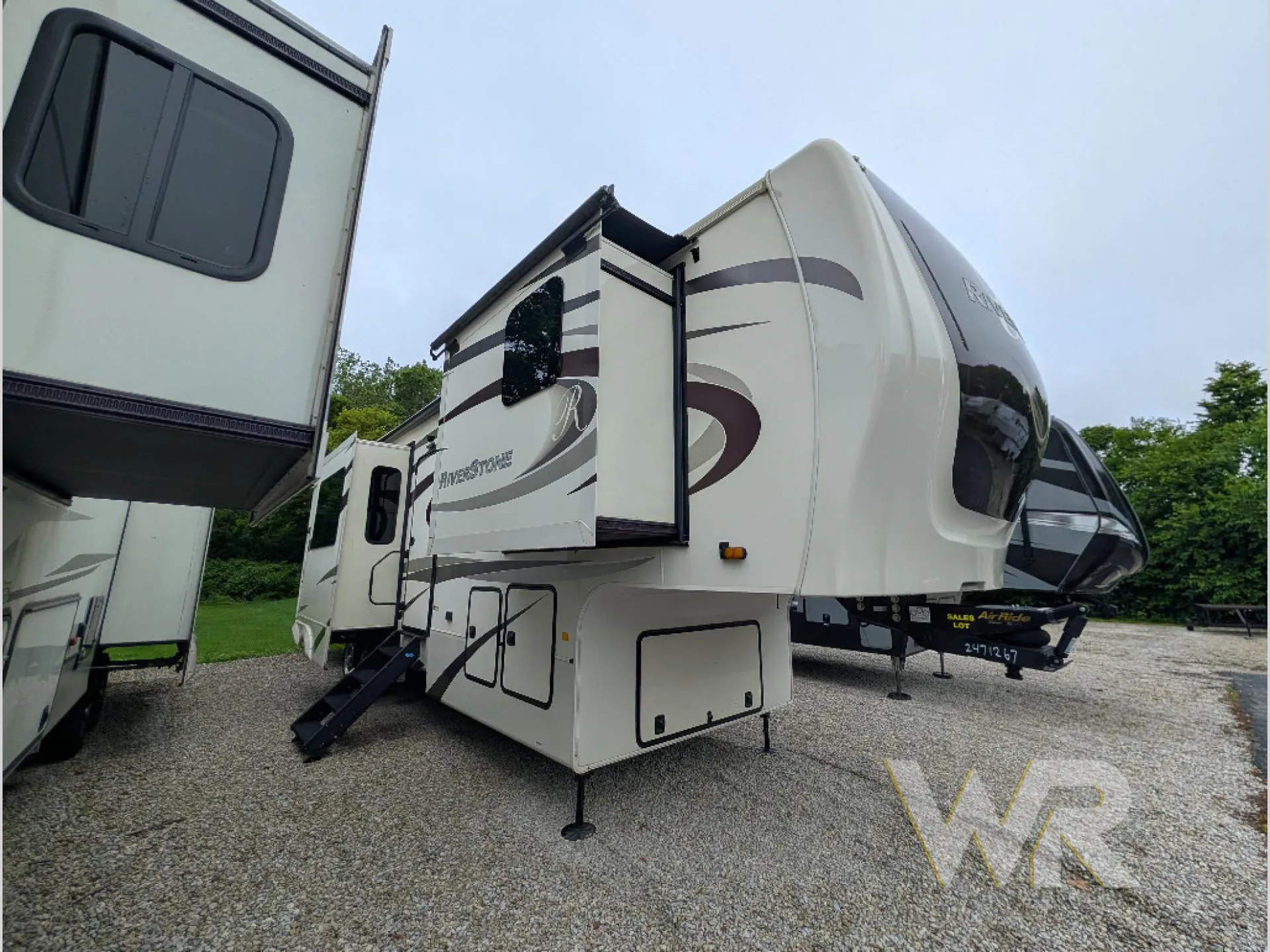 2020 Forest River RV RiverStone 39FK - Photo 2