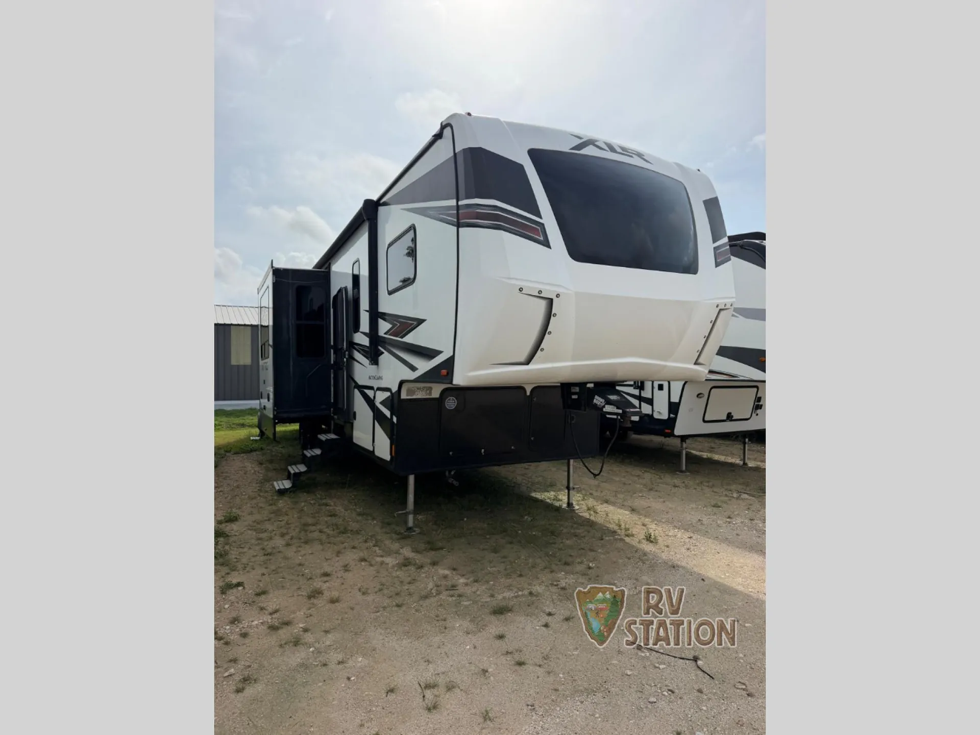 2022 Forest River XLR Nitro 35DK5 - Photo 2