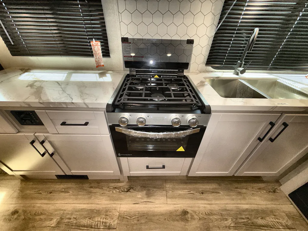 2026 Jayco Jay Feather 29QBH, Photos photo 10