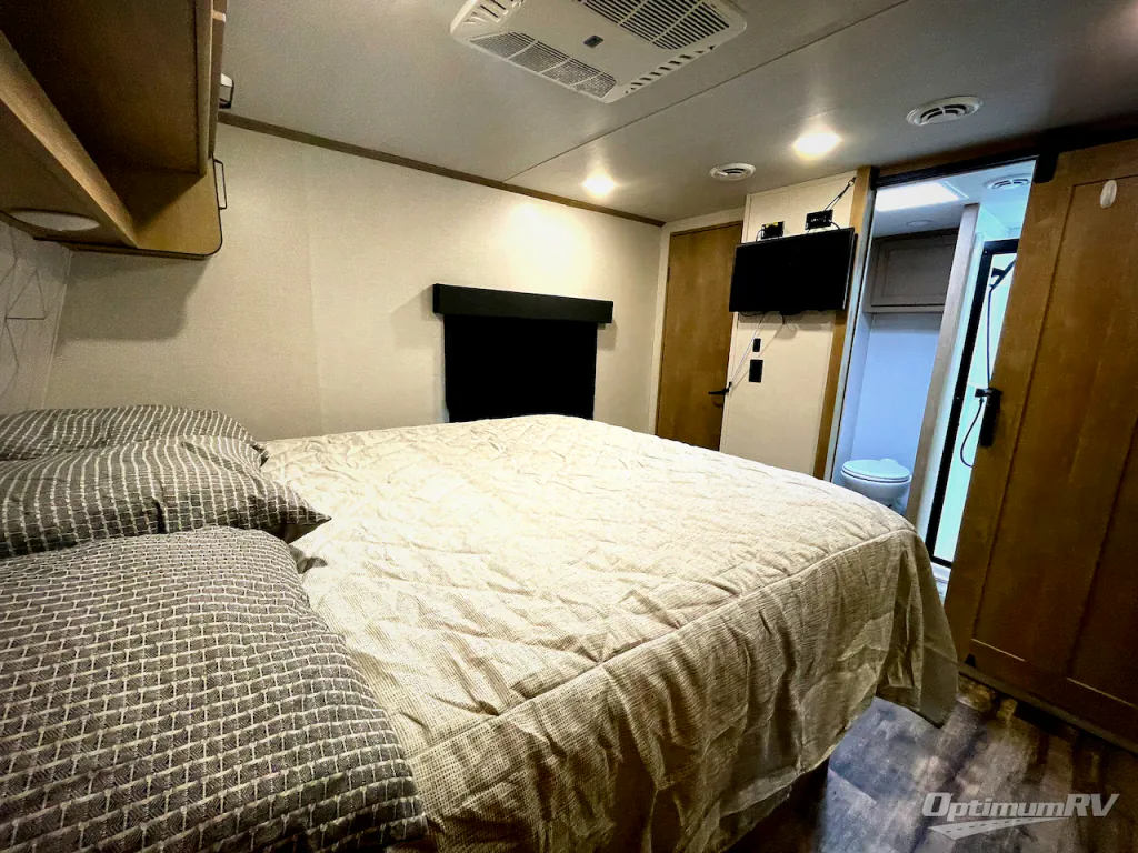 2023 Keystone Raptor 362, Photos photo 27