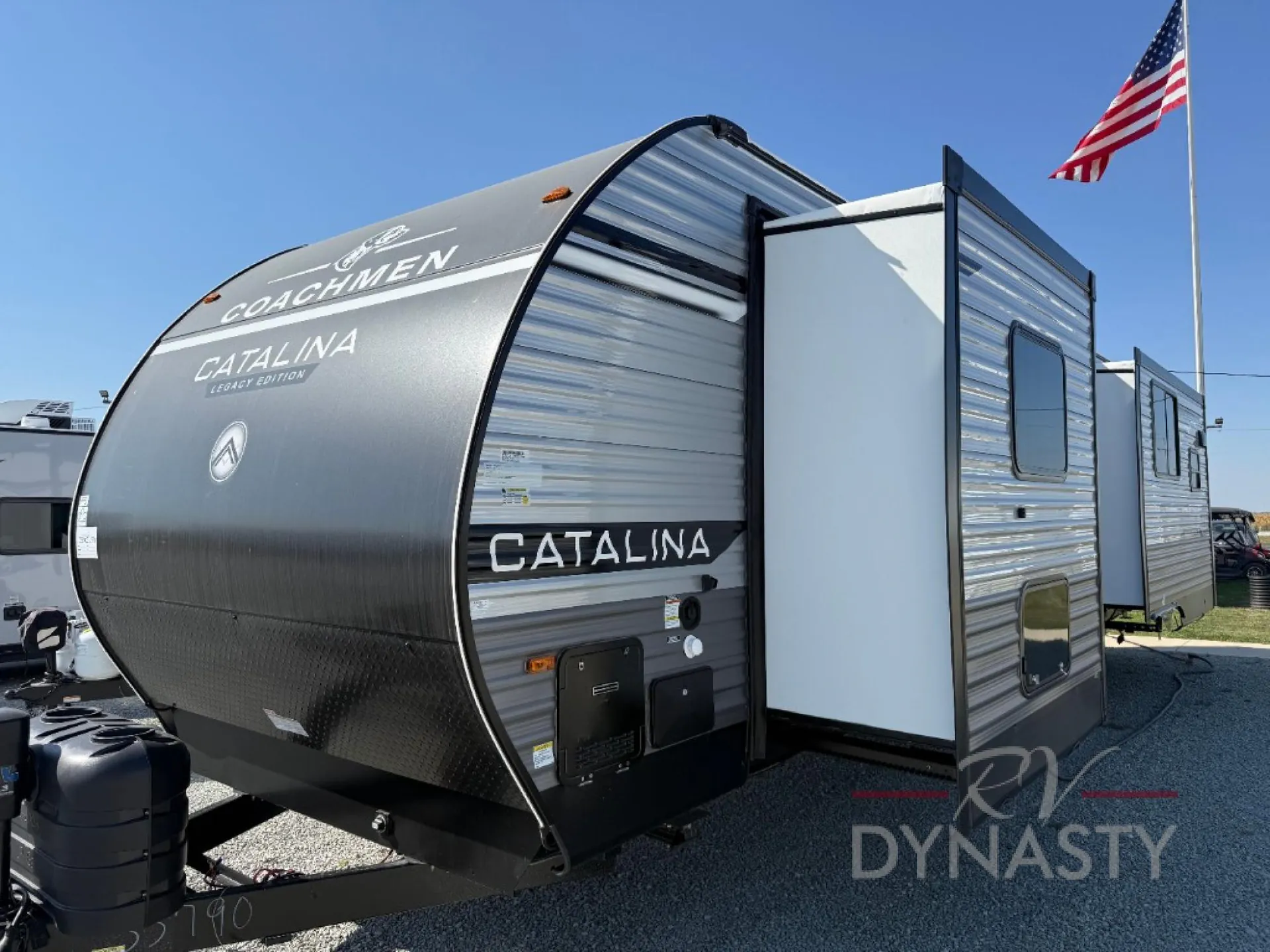 2026 Coachmen Catalina Legacy Edition 323MAZE - Photo 3