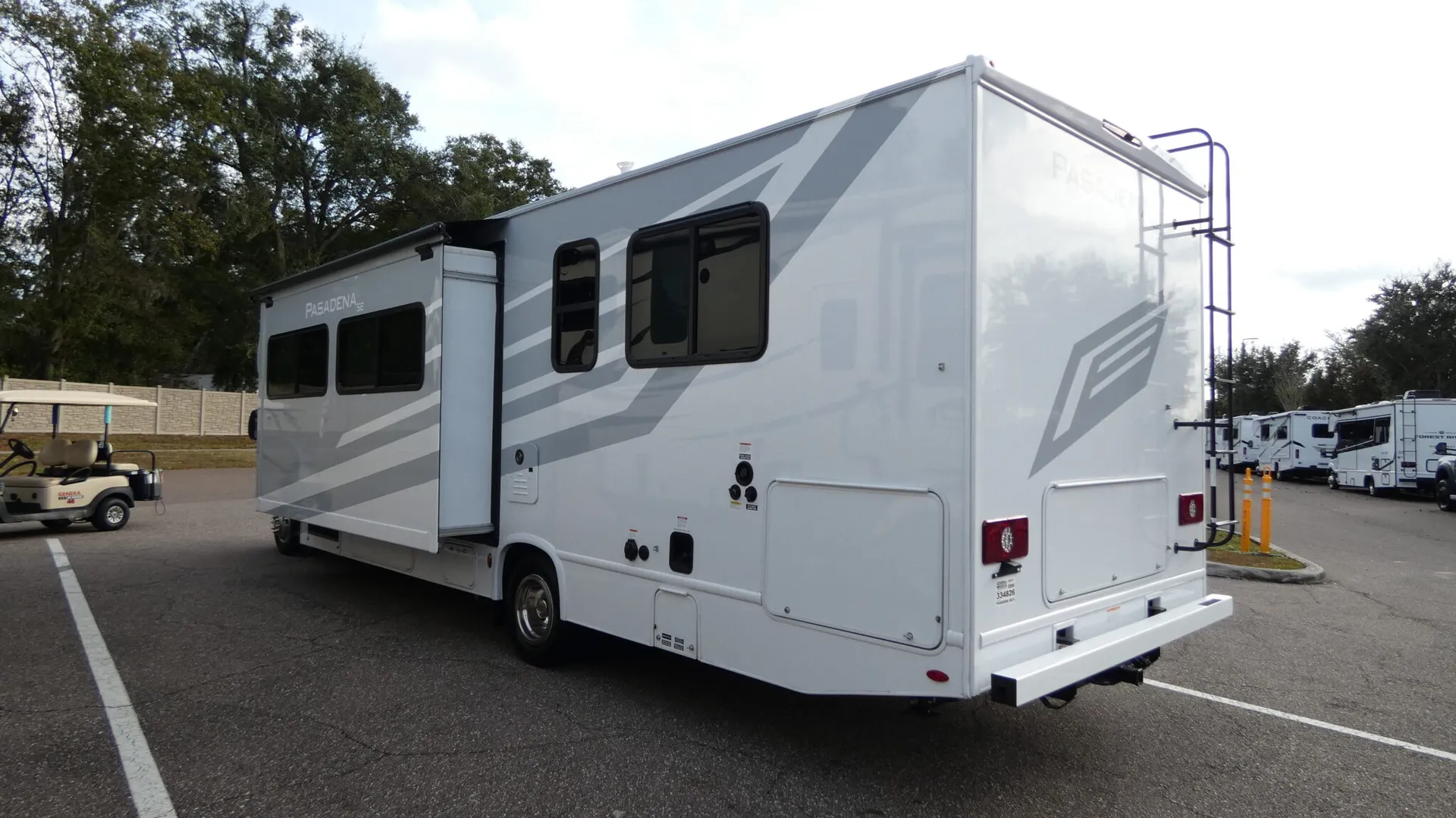 2026 Thor Motor Coach Pasadena SE SH31 - Photo 4