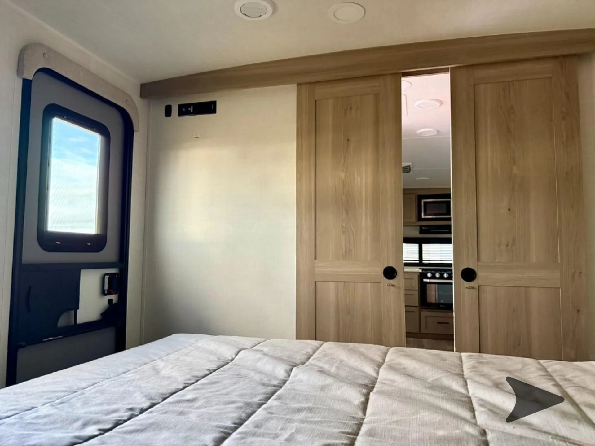 2026 Forest River Rockwood Mini Lite 2515S — Photo 7