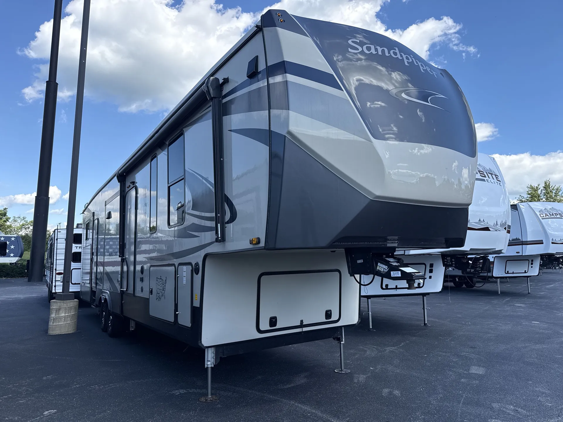 2021 Forest River Sandpiper 384QBOK