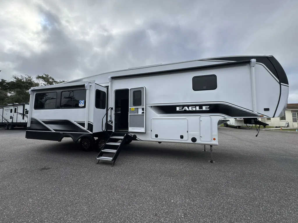 2026 Jayco Eagle 321RSTS, Photos photo 5