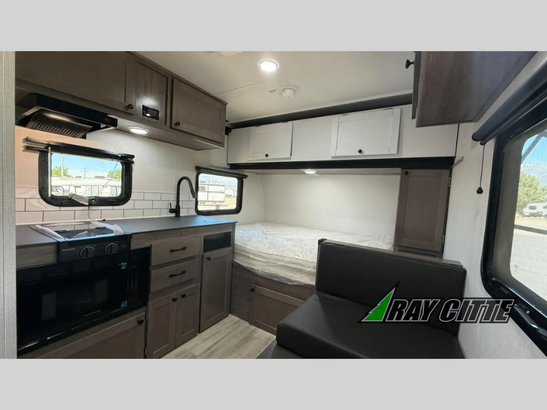 2027 TrailManor TM 16 S - Photo 3