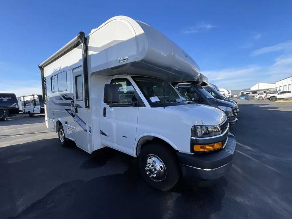 2026 Thor Motor Coach Geneva 19VX - Photo 2