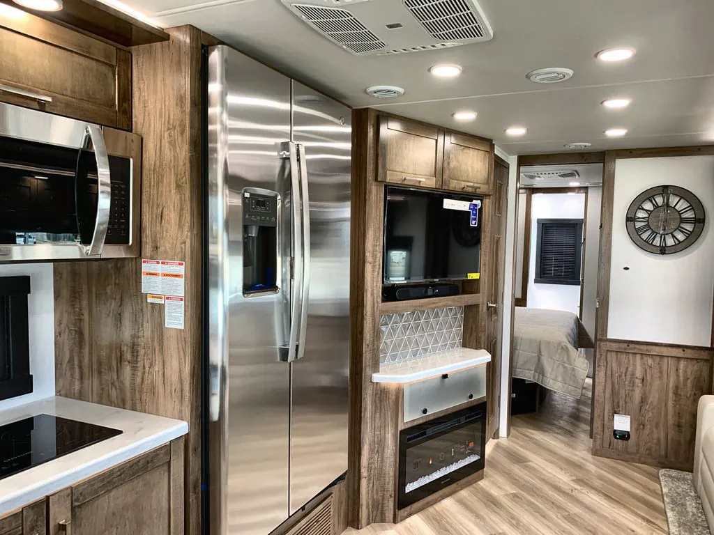 2026 Entegra Coach Accolade 37K, Photos photo 8