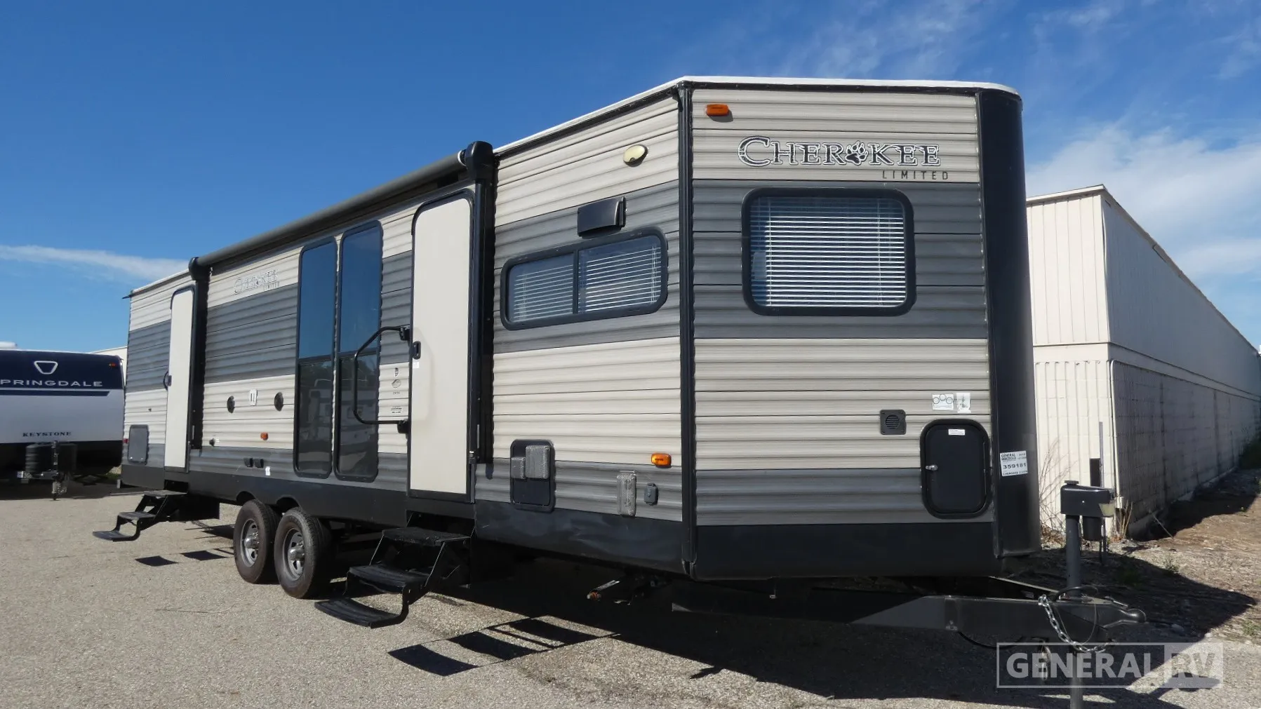 2018 Forest River Cherokee 274VFK - Photo 2