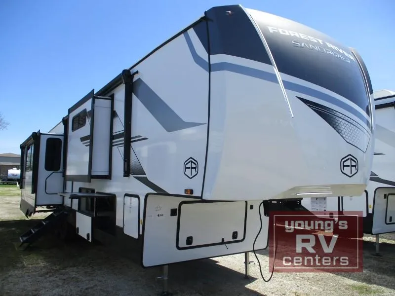 2025 Forest River Sandpiper 3800RK - Photo 3