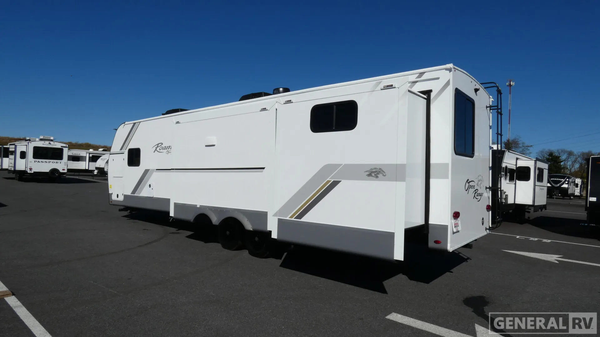 2026 Highland Ridge RV Roamer Light Duty 31TBTS - Photo 4