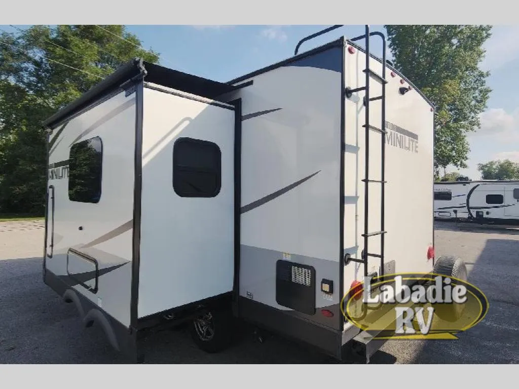 2023 Forest River Rockwood Mini Lite 2104S - Photo 4