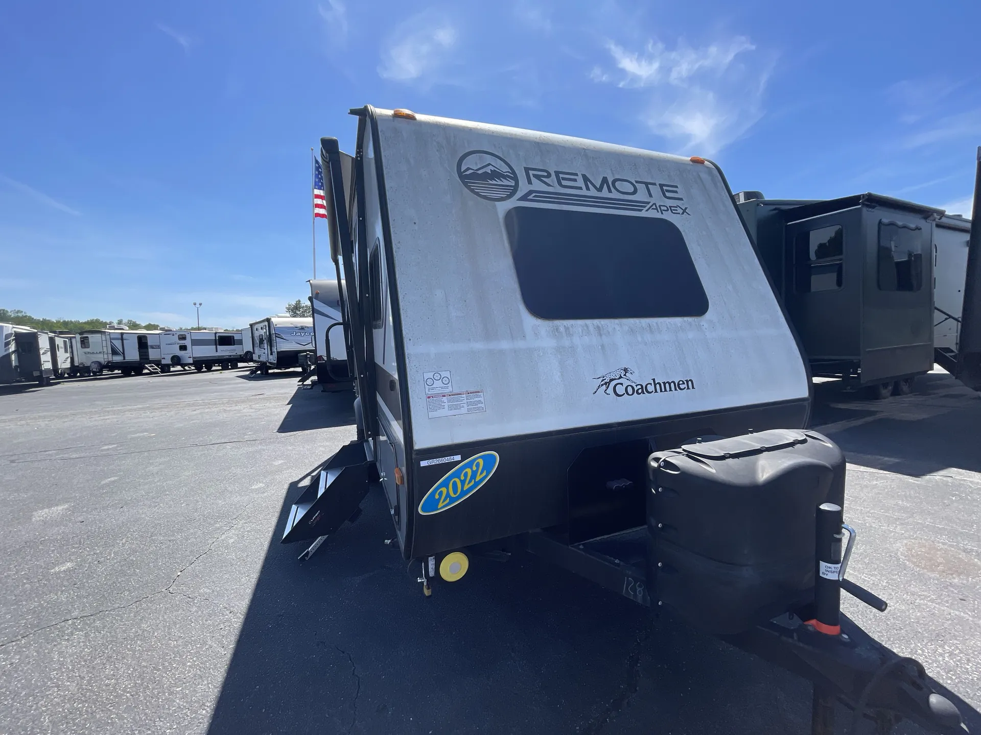 2022 Coachmen Apex Nano 16R - Photo 2