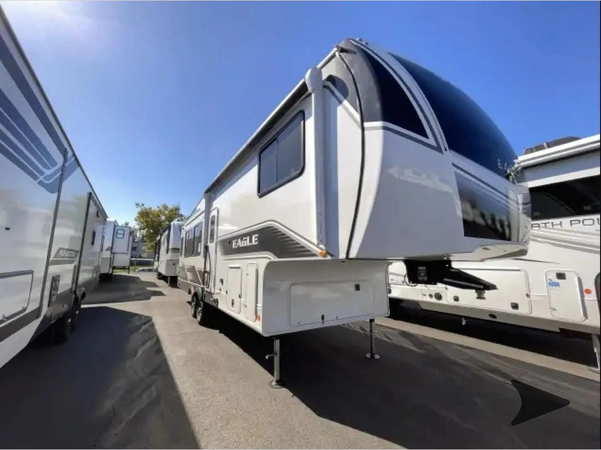 2026 Jayco Eagle HT 30CRT - Photo 3